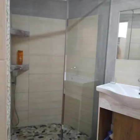 Evoo Apartment